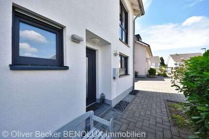 Haus zum Kaufen in Troisdorf 689.000,00 € 144 m²
