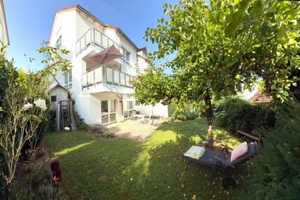 Reiheneckhaus Remseck-Hochberg 3-seitig frei, Garten & Waldnähe ohne Käuferprovision - Remseck Hochberg