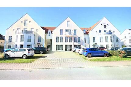 Helle 1,5 Zimmer-Wohnung mit EBK und Tiefgaragenstellplatz - Berching