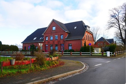 Mehrfamilienhaus mit 6 WE & viel Potenzial in 25767 Bunsoh zu verkaufen (bis zu 57.000EUR Miete)