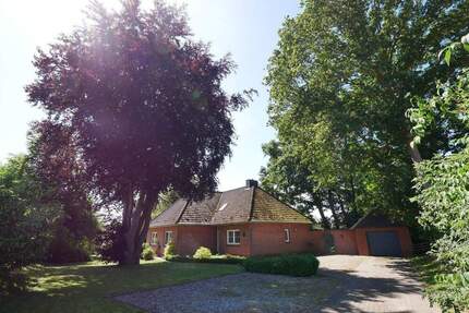 Einfamilienhaus mit großem Grundstück in ländlicher Lage - Hamdorf