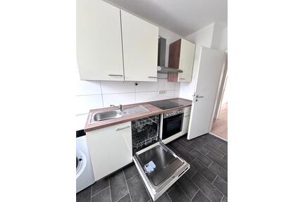 Tolle 2 -Raumwohnung mit Einbauküche & Tageslichtbad - Hainichen