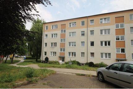 Renovierte 3 - Raum-Wohnung in Bad Kleinen