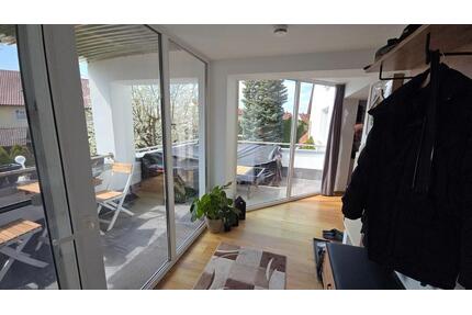 Wunderschöne 2-Zimmer-Wohnung mit großer Dachterrasse - Straubing