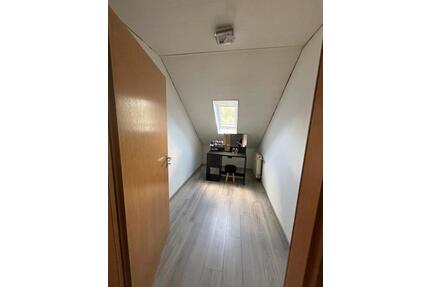 Wohnung 3ZKB 55qm (Max. 2 Personen) in Großrosseln Emmersweiler