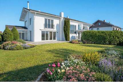 Haus zum Kaufen in Raisting 1.790.000,00 € 306 m²