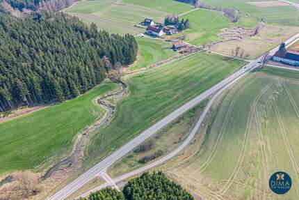 Grundstück in Aichen 139.000,00 € 17215 m²