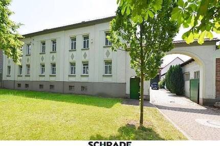 Vierseitenhof mit Gewerbehallen in der Hohen Börde - Hohe Börde Groß Santersleben