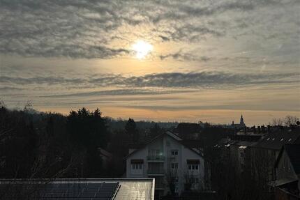 CO-City ** Studenten-WG Willkommen ** geräumige DG mit 3 Zimmer ca. 63 qm - Coburg