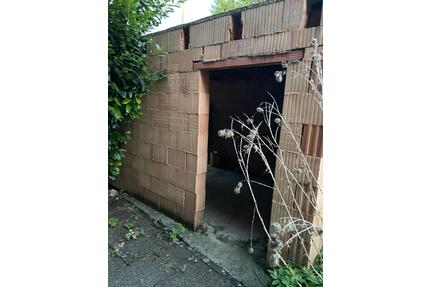 Garage, Stellplatz zum Fertigbauen in ErbachDonau