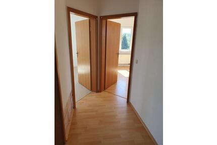 2-Raum Wohnung - 275,00&nbsp;EUR Kaltmiete, ca.&nbsp; 54,00&nbsp;m&sup2; in Wurzbach (PLZ: 07343)