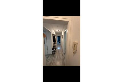 2-Zimmer Wohnung mit Balkon in Krefeld Oppum