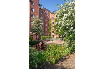 Wohnung zum Mieten in Chemnitz 840,66 € 120.09 m²