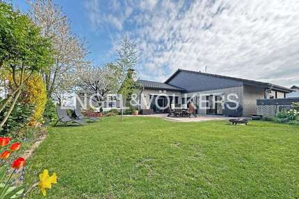 Haus zum Kaufen in Niddatal 749.000,00 € 208.53 m²