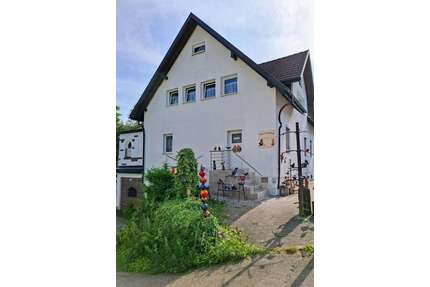 Haus zum Kaufen in Baiersbronn 298.000,00 € 175 m²