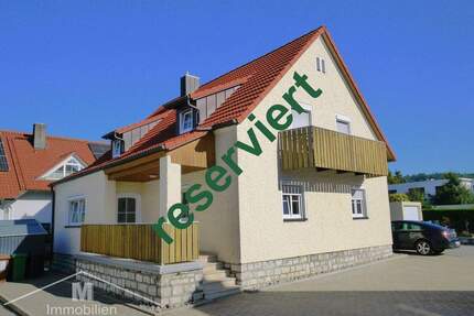 Kernsaniertes Zweifamilienhaus in sonniger, ruhiger u. zentrumsnaher Lage von Beilngries