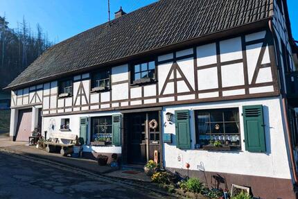 Fachwerkhaus zu verkaufen - 365.000,00&nbsp;EUR Kaufpreis, ca.&nbsp; 140,00&nbsp;m&sup2; in Montabaur (PLZ: 56410)