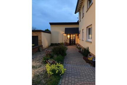 Großes Einfamilienhaus in Frielendorf, mit schönem Garten