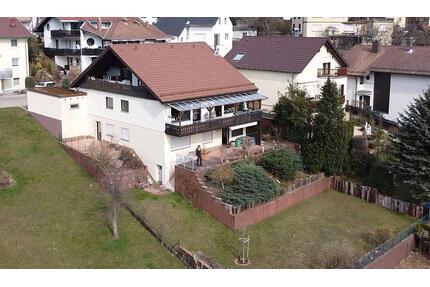 Haus, 3 Famielienhaus zu verkaufen - Bad Herrenalb