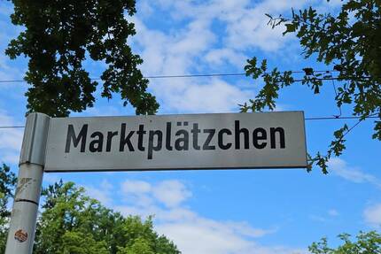 Ruhige, hübsche Maisonettewohnung am Rande eines kleinen Einkaufszentrums in Schöneiche bei Berlin