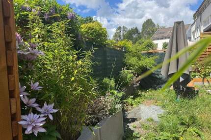 **FINANZIEREN WIE FRÜHER!!! EBENERDIGE ERDGESCHOSSWOHNUNG MIT BODENTIEFER DUSCHE, GARTEN UND TIEFGARAGE** - Teltow Ruhlsdorf