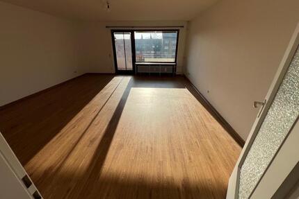 4-Zimmer-Wohnung in Hannover-Bothfeld 1740€ inklusive Garage