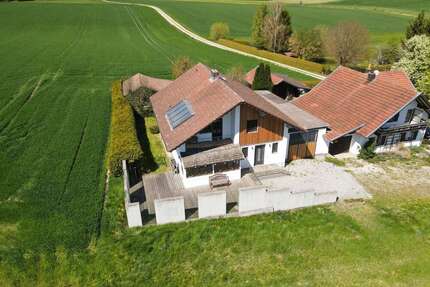 Haus zum Kaufen in Schalkham 499.000,00 € 181 m²