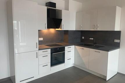 Erstbezug: Darmstadt - 3 Zimmer Wohnung mit Küche, WG tauglich - Weiterstadt