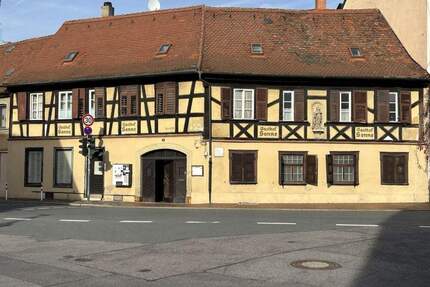 HISTORISCHES FACHWERKHAUS (EINZELDENKMAL) IN BAMBERGS INNENSTADT