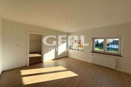 Wohnung zum Mieten in Parkstetten 700,00 € 98.83 m²