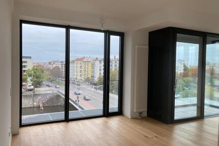 Spreeblick, Tiergarten, EBK, Lift, TG-Stellplatz mit Wallbox - Berlin Mitte