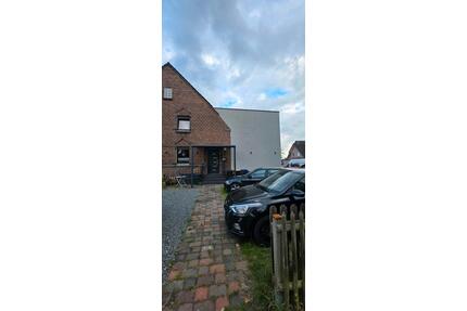 Große Doppelhaushälfte zum Verkauf in Dorsten-Hervest