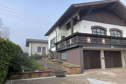 Haus zum Kaufen in Weiskirchen 515.000,00 € 270 m²