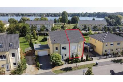 Exklusives Wohnen mit Havelblick: KfW-70 Wellness-Oase mit Pool & Sauna in Nieder Neuendorf - Hennigsdorf