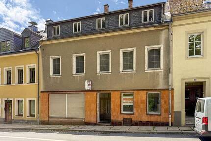 AUKTION: Gebäude-Ensemble mit Ausbaureserve in Vorder- & Hinterhaus - Zschopau