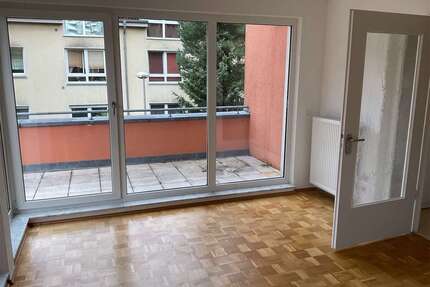 Wohnung zum Mieten in Berlin 776,30 € 67.74 m²