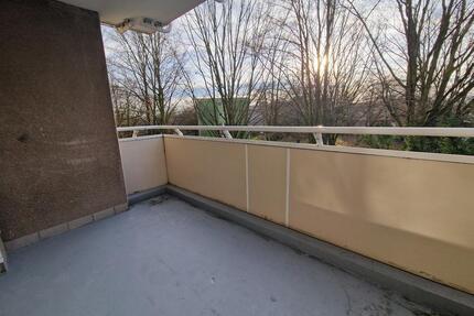 Tolle Aussicht in gepflegtem Hochhaus - helle 3-Zimmer-Wohnung - Marl Alt-Marl