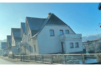 Einfamilienhaus - 128.500,00&nbsp;EUR Kaufpreis, ca.&nbsp; 120,00&nbsp;m&sup2; in Scheuerfeld (PLZ: 57584)