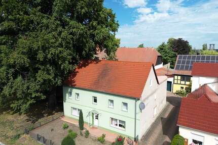Haus zum Kaufen in Brück 169.000,00 € 135 m²