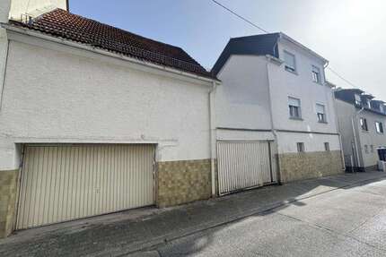 Haus zum Kaufen in Wiesbaden 318.000,00 € 97.8 m²