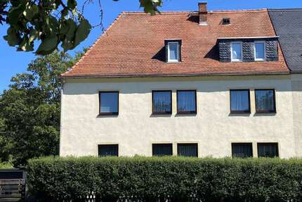 Haus zum Kaufen in Riesa 225.000,00 € 255 m²