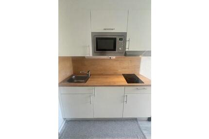 I Zimmer wohnung in FFM Süd - 700,00&nbsp;EUR Kaltmiete, in Frankfurt am Main (PLZ: 60528) Niederrad