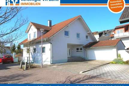 Haus zum Kaufen in Neulußheim 849.000,00 € 208 m²