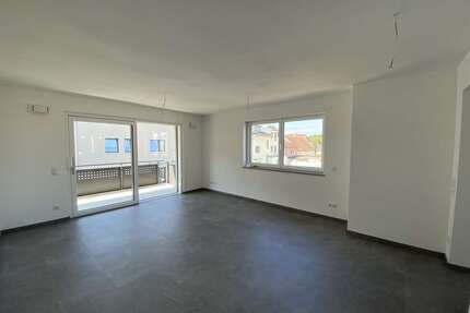 Wohnung zum Mieten in Schirmitz 880,00 € 74 m²