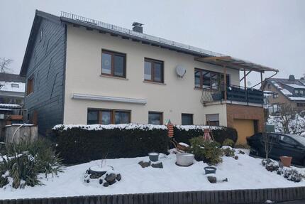 Einfamilienhaus zu verkaufen - 370.000,00&nbsp;EUR Kaufpreis, ca.&nbsp; 120,00&nbsp;m&sup2; in Schöffengrund (PLZ: 35641)