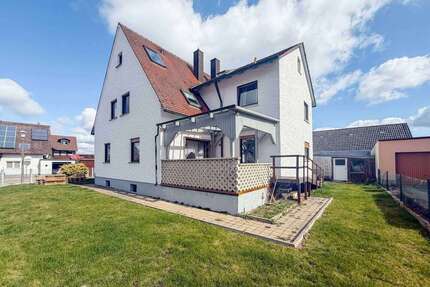 Haus zum Kaufen in Röttenbach 535.000,00 € 240.1 m²