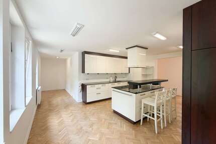 Wohnung zum Kaufen in Tuttlingen 373.000,00 € 153 m²