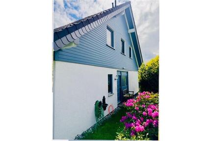 Großzügiges 6-Zimmer-Haus mit Garten & 2 Bädern in Linz am Rhein