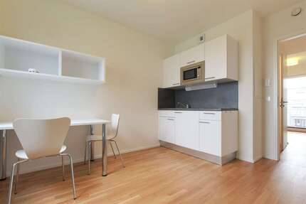 Wohnung zum Mieten in Frankfurt 632,00 € 24.29 m²