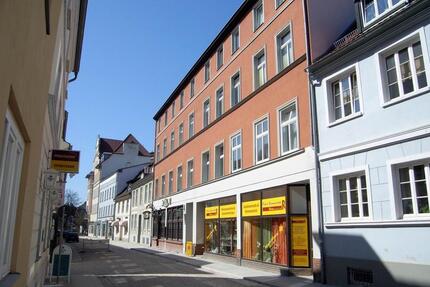 Schönes Ladengeschäft mit großer Schaufensterfront - Stralsund